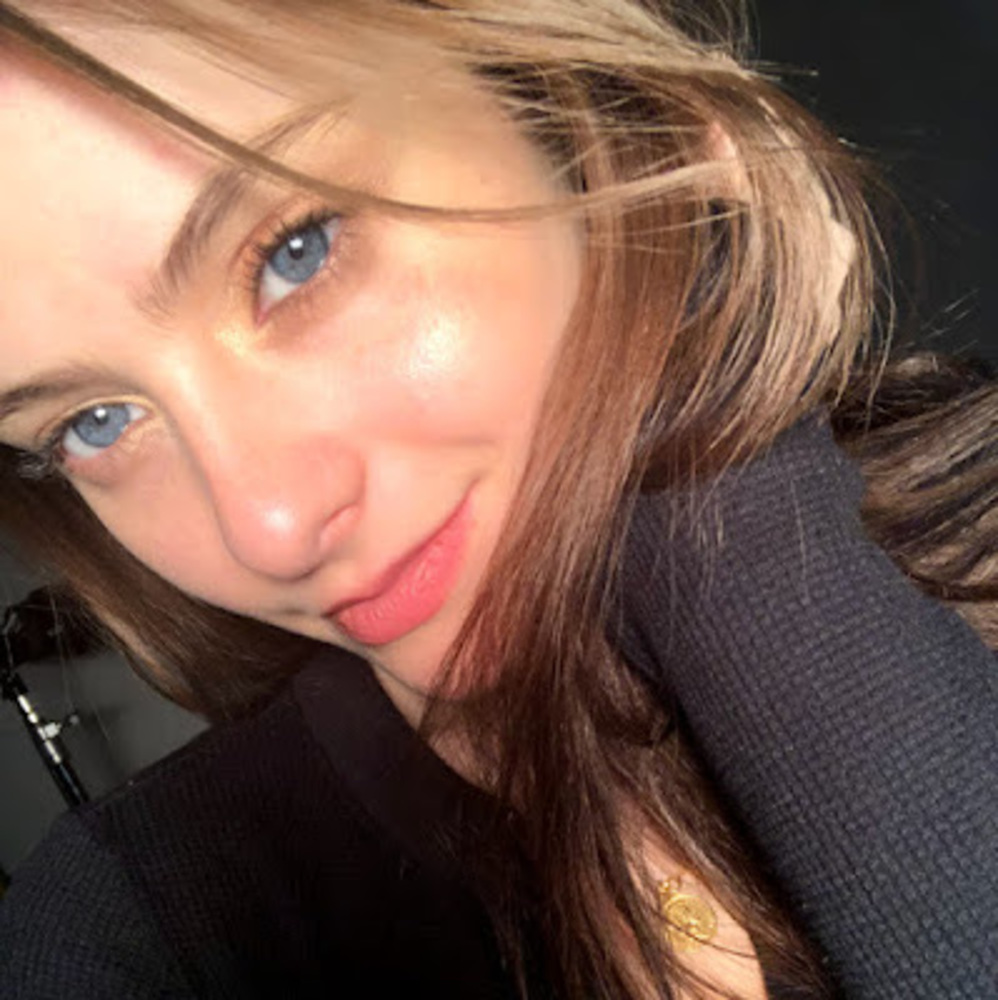 Meet your Posher, Maegan